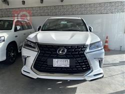لێکزس LX